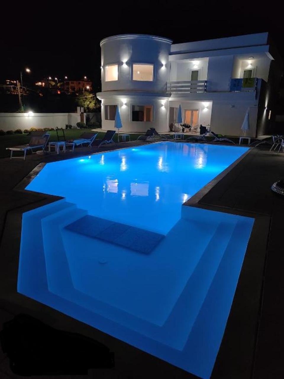 Отель Al Mare Da Francesca Ольбия Экстерьер фото