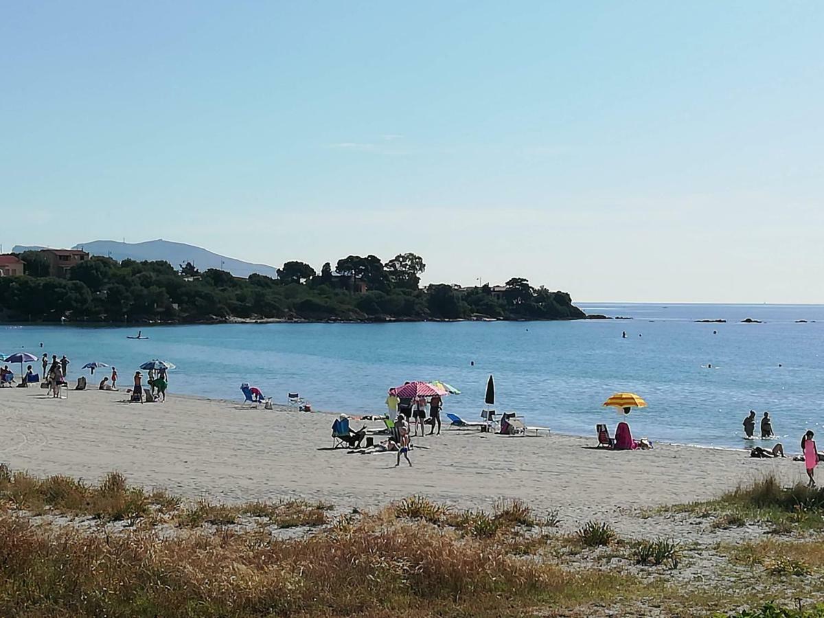 Отель Al Mare Da Francesca Ольбия Экстерьер фото